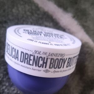 Sol de Janeiro Delicia Drench Body Butter - Vibrant Purple
